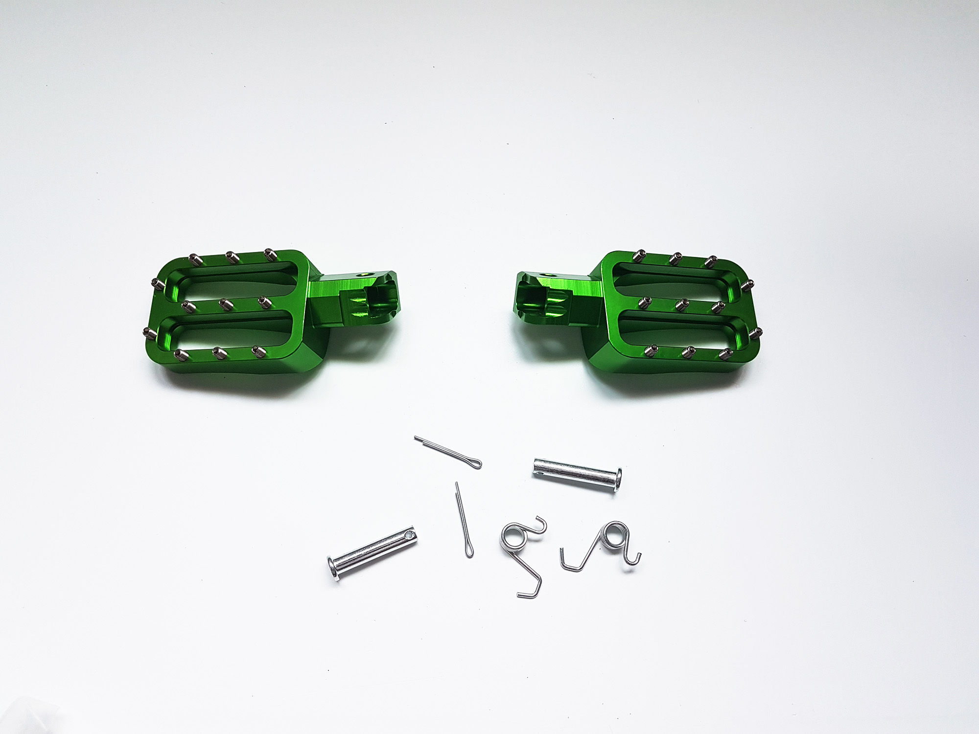 Подножки водителя CNC (пара) зеленые